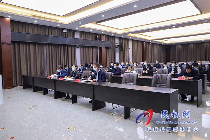 我縣組織收聽(tīng)收看全省制造業(yè)中長(zhǎng)期貸款、設(shè)備購(gòu)置與更新改造貸款財(cái)政貼息、保交樓配套融資三項(xiàng)金融支持政策專(zhuān)題推進(jìn)會(huì)