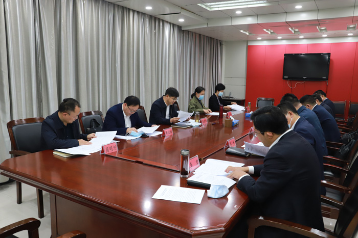 縣委書(shū)記張團(tuán)結(jié)主持召開(kāi)中共民權(quán)縣第十三屆委員會(huì)常務(wù)委員會(huì)第38次會(huì)議