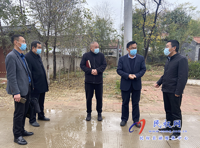 縣委常委、宣傳部長、副縣長畢道喜到龍?zhí)伶?zhèn)督導鞏固拓展脫貧攻堅成果后評估工作