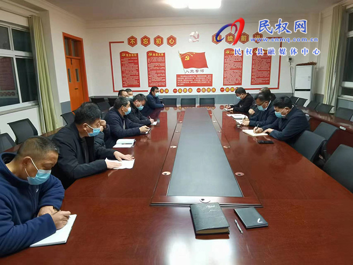 縣委常委、宣傳部長(zhǎng)、副縣長(zhǎng)畢道喜督導(dǎo)校園疫情防控工作