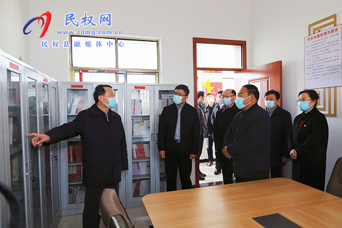 省法院黨組成員、副院長龐景玉蒞民調(diào)研