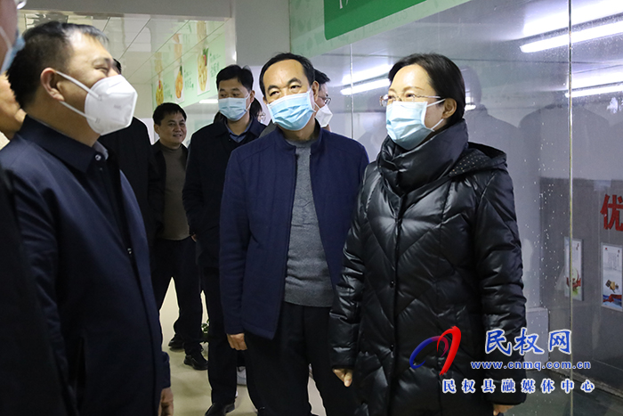 縣委副書記、縣長王靜嫻調研我縣企業(yè)復工復產(chǎn)情況