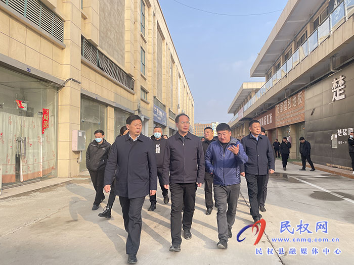 縣委常委、常務(wù)副縣長(zhǎng)王景義督導(dǎo)文明城市創(chuàng)建工作市場(chǎng)組工作