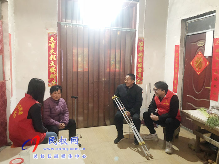 民權縣水務公司開展“學雷鋒 我行動” 關愛殘疾人志愿服務活動