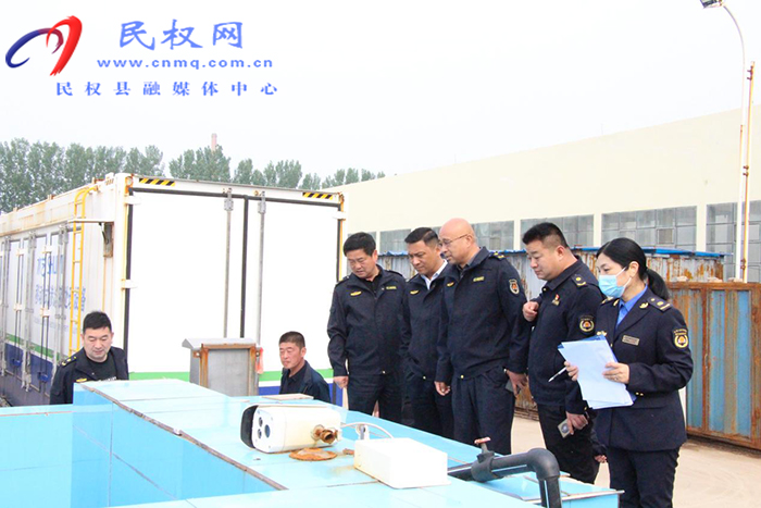 民權(quán)縣城市管理局:開(kāi)展“五一”期間、城市防汛和城市管理安全生產(chǎn)工作大排查