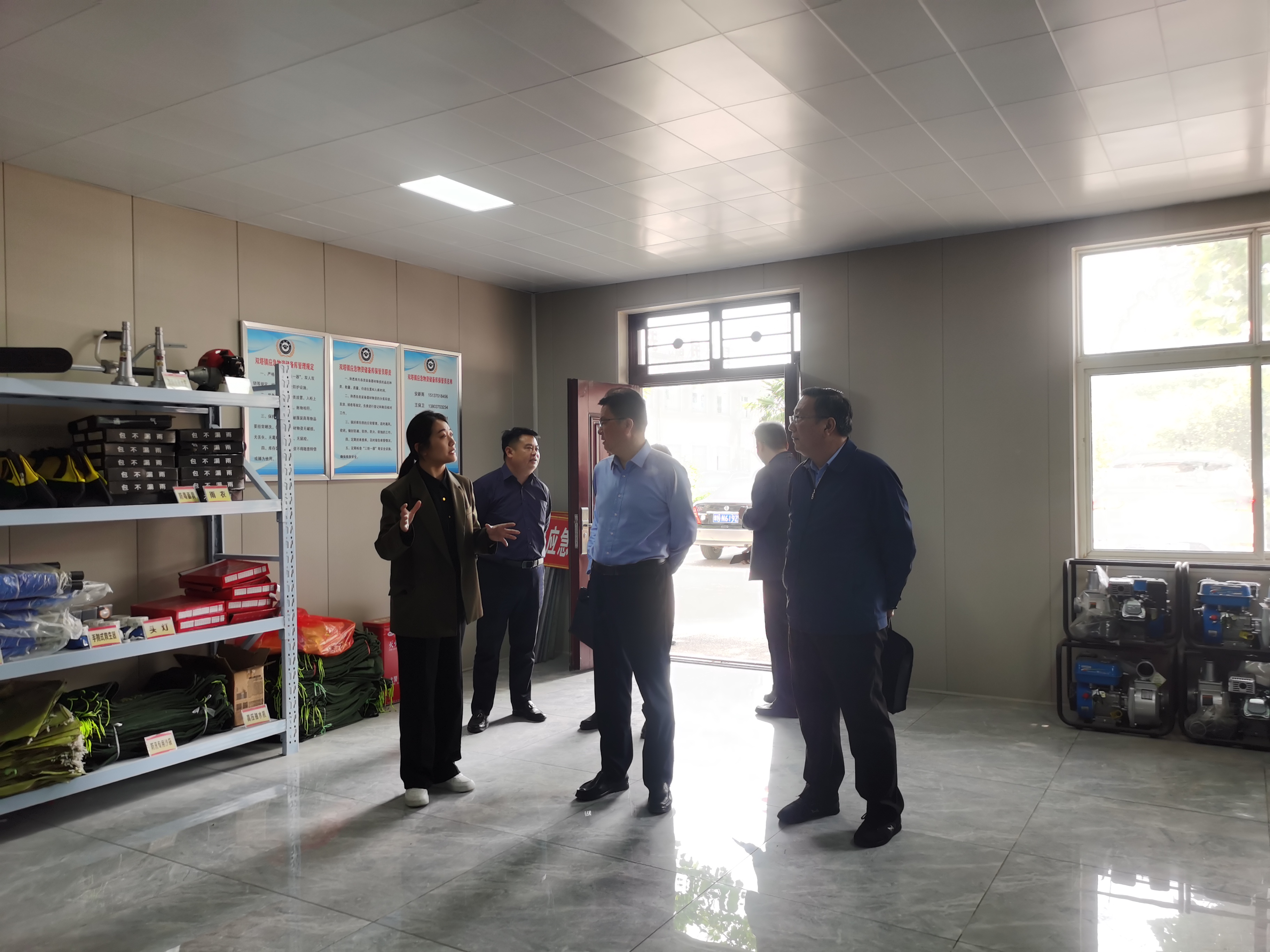 市應(yīng)急管理局副局長(zhǎng)劉學(xué)軍到雙塔鎮(zhèn)調(diào)研基層應(yīng)急能力建設(shè)情況