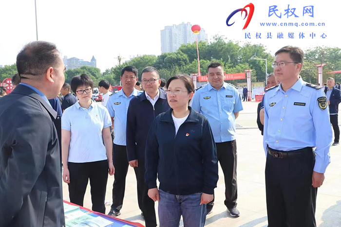 我縣舉行“5·12”全國防災減災日集中宣傳活動