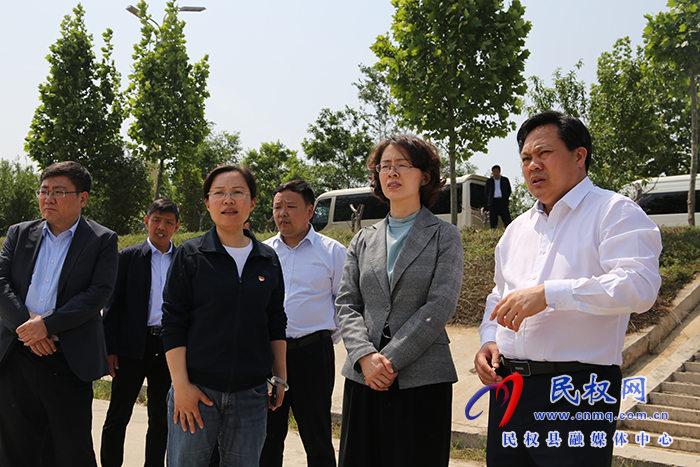 市委副書記、政法委書記呂娜到民開展巡河（湖）并調(diào)研農(nóng)村文化產(chǎn)業(yè)發(fā)展工作
