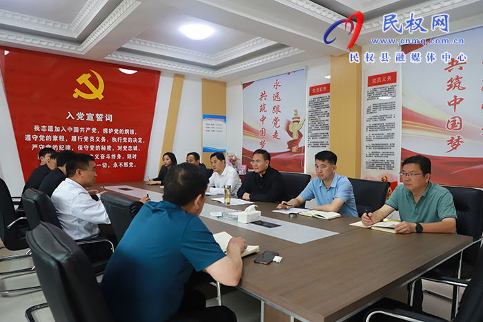 縣委常委、常務(wù)副縣長(zhǎng)王景義調(diào)研財(cái)政收入、安全防汛及“三夏”生產(chǎn)等工作