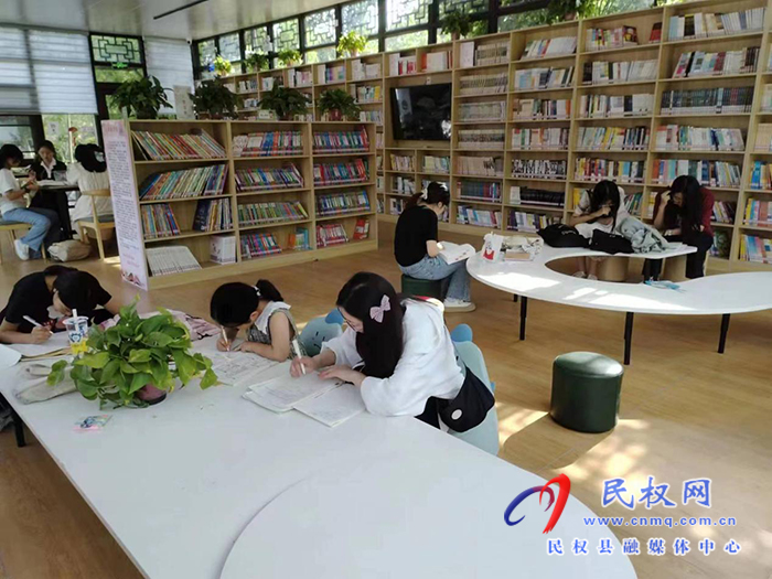 民權縣圖書館提供多元化服務助力考生備考