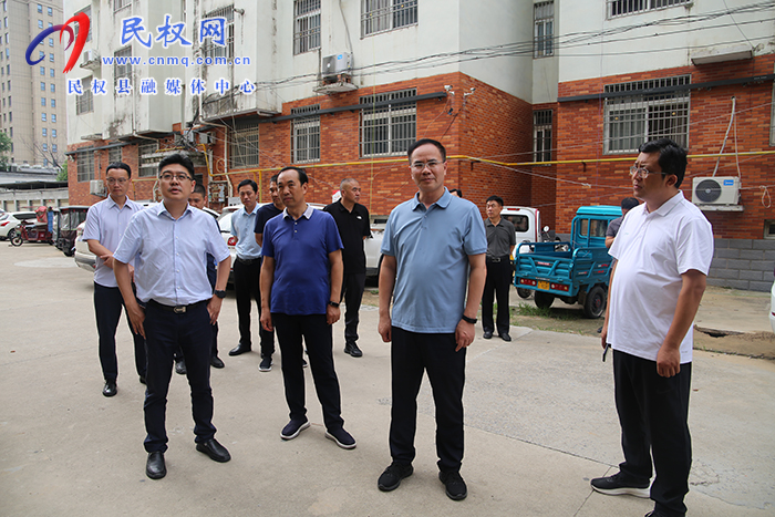 縣委常委、常務副縣長王景義督導檢查創(chuàng)文工作