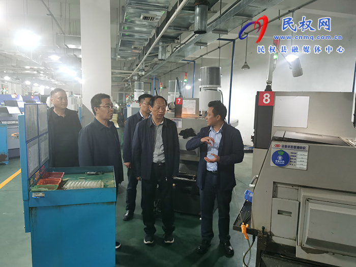 縣總工會(huì)主席瞿志君帶隊(duì)到重慶、成都開展招商活動(dòng)