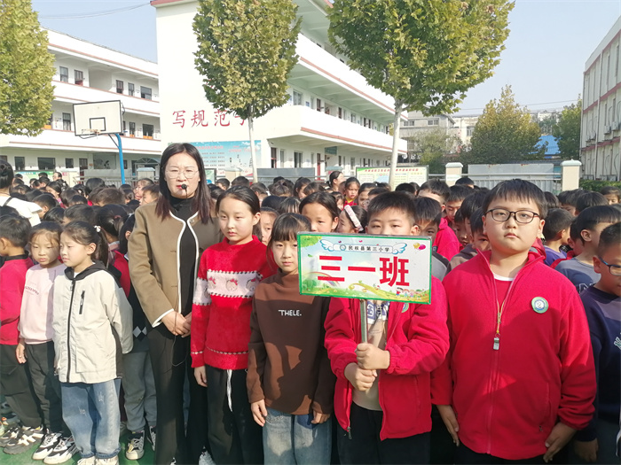 民權(quán)縣第三小學(xué)舉行2023年119消防安全演練活動