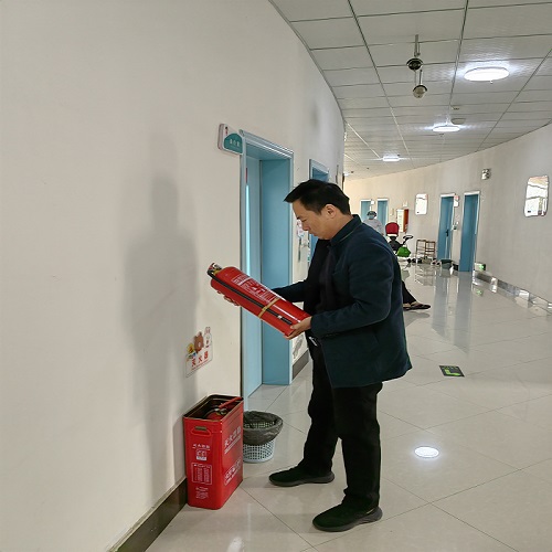 縣殘聯(lián)對縣殘疾人康復(fù)中心開展安全檢查