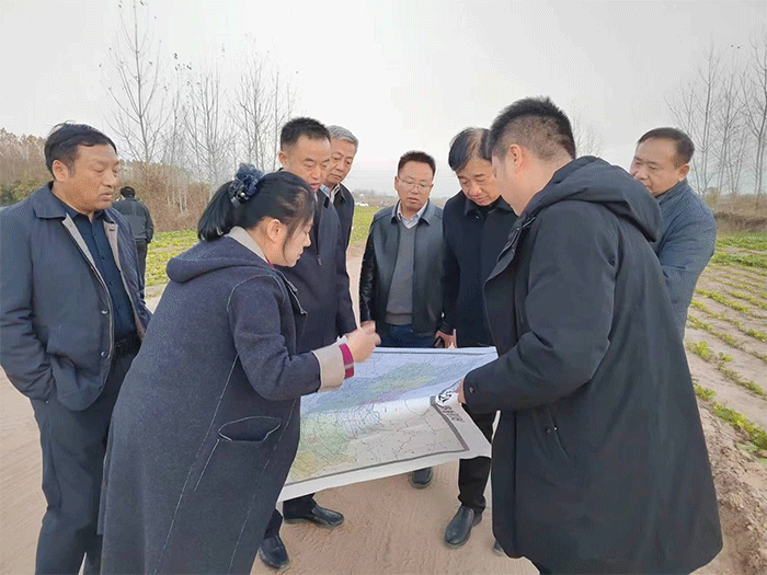 商丘市公路事業(yè)發(fā)展中心黨委書記、主任馬登峰帶隊到我縣調(diào)研公路工作