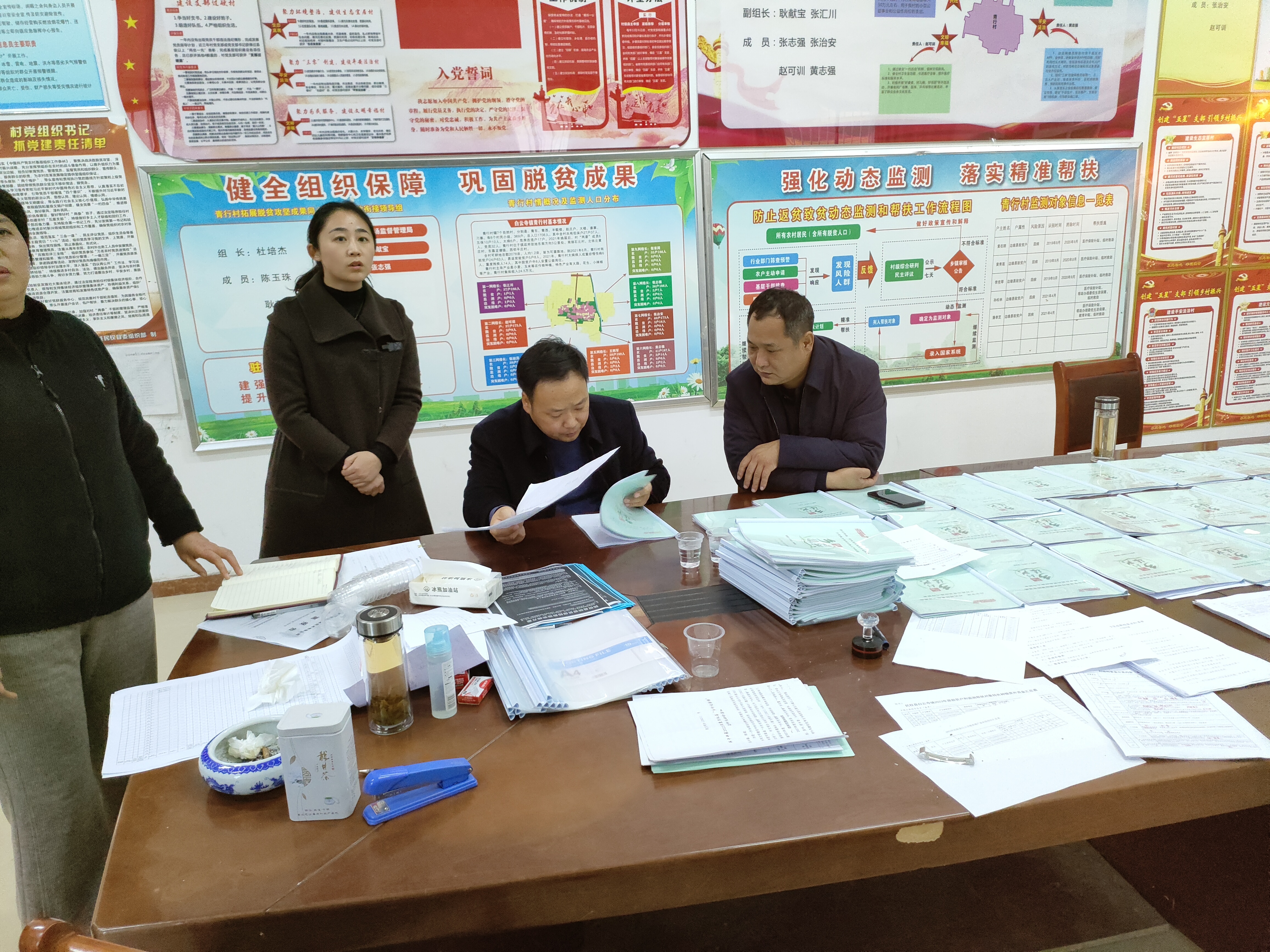 常務(wù)副縣長(zhǎng)李衛(wèi)政到白云寺鎮(zhèn)督導(dǎo)鞏固拓展脫貧攻堅(jiān)、重點(diǎn)項(xiàng)目工作