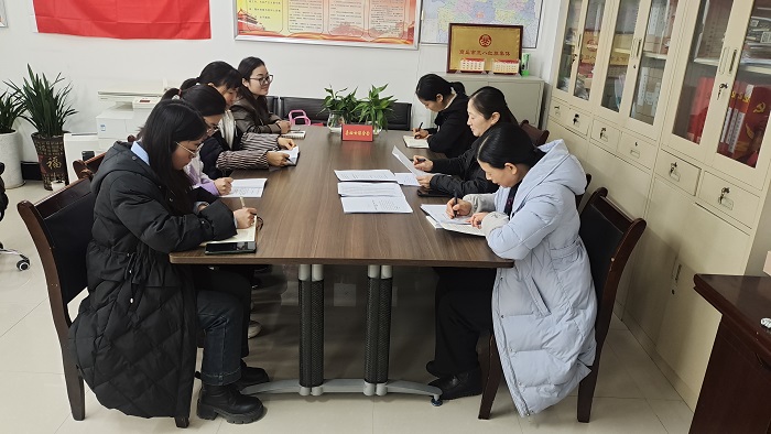 民權縣婦聯傳達學習省婦女第十四次代表大會會議精神