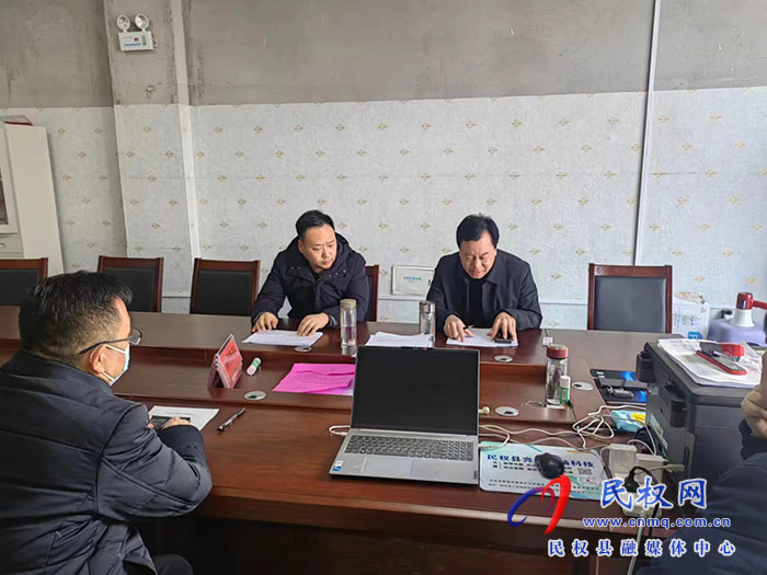 縣領(lǐng)導(dǎo)李衛(wèi)政、李國棟調(diào)研指導(dǎo)公墓搬遷建設(shè)工作
