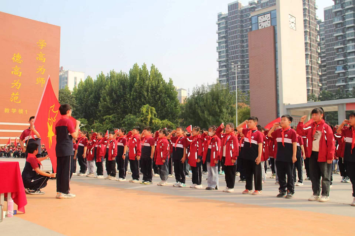 團(tuán)縣委多策并用加強未成年思想道德建設(shè)