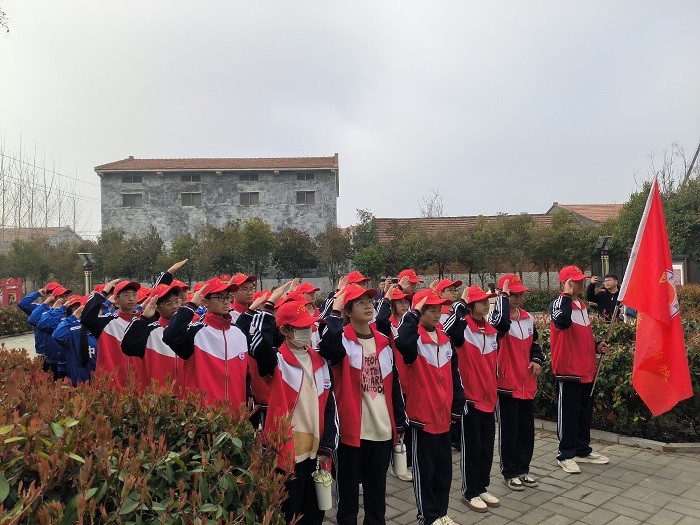 團(tuán)縣委組織開展2024年迎五四“探尋紅色足跡，傳承革命精神”紅色研學(xué)實(shí)踐活動(dòng)
