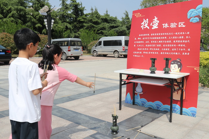 奮進(jìn)民權(quán)·擁抱未來 2024民權(quán)文旅市集暨大美民權(quán)藝術(shù)攝影展系列活動(dòng)舉行