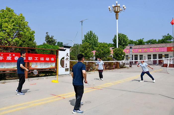 健康生活 快樂工作：民權(quán)縣人和鎮(zhèn)春季職工運動會召開啦！