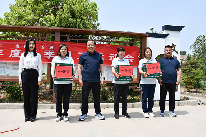 健康生活 快樂工作：民權(quán)縣人和鎮(zhèn)春季職工運動會召開啦！