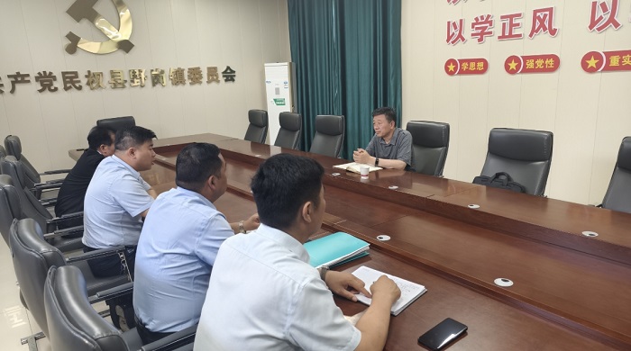 縣委常委、政法委書記陳鴻志到野崗鎮(zhèn)調(diào)研指導(dǎo)安全穩(wěn)定工作