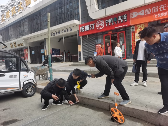 縣財(cái)政局聯(lián)合查驗(yàn)民權(quán)縣丁香路、曙光路、迎賓大道等十條城區(qū)道路工程第二標(biāo)段