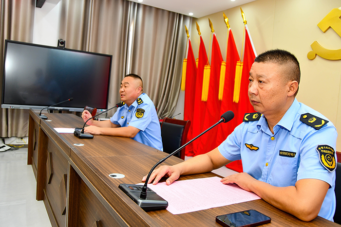 人和鎮(zhèn)市場監(jiān)管所電動(dòng)自行車安全隱患全鏈條整治約談會