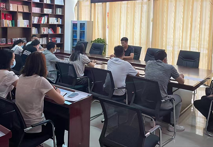 我縣召開意識形態(tài)、新聞與網(wǎng)絡輿情工作培訓會議
