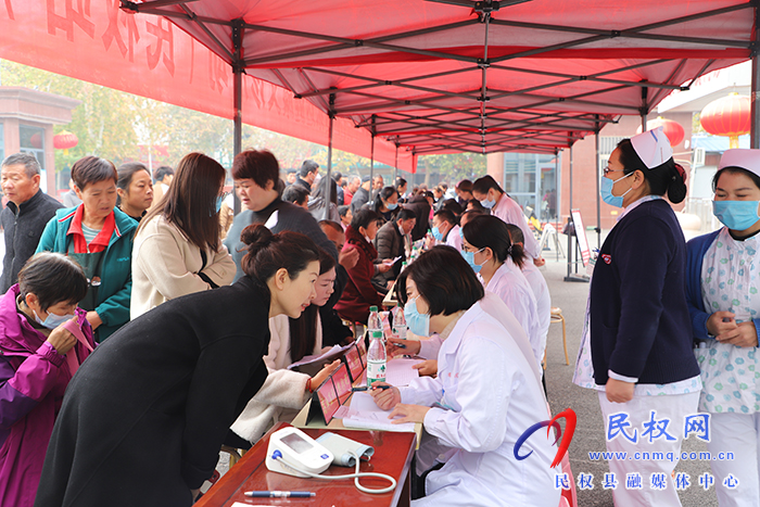 薪火百廿載 健康向未來——河南省人民醫(yī)院名醫(yī)名家送健康義診活動(dòng)（民權(quán)站）舉行