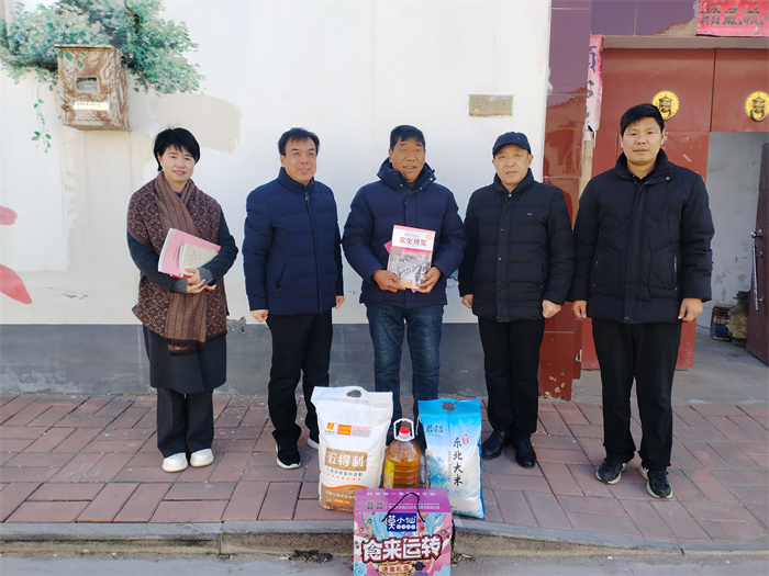 縣委黨校：創(chuàng)新“送教上門(mén)”，溫暖離退休干部心田