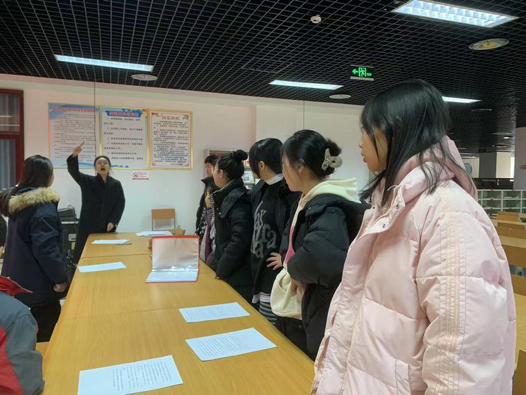 民權(quán)縣圖書館舉辦2025年第一期“快樂繪本劇 傳承誦經(jīng)典”閱讀活動(dòng)（總第33期）