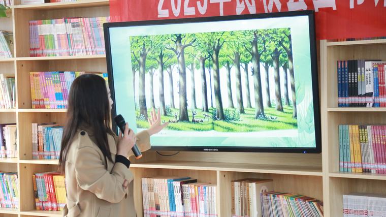 民權(quán)縣圖書館開展“書香潤新綠 閱讀植未來”植樹節(jié)主題活動(dòng)