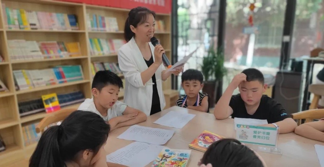 民權縣圖書館舉辦2025年第八期“美文同誦”朗誦技巧公益講座（總第50期）