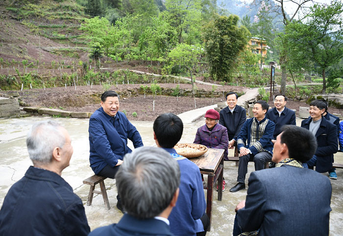 學(xué)習(xí)進行時丨習(xí)近平總書記的“板凳座談會”