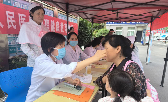 民權縣衛(wèi)健委“睛”彩視界“醫(yī)”路行