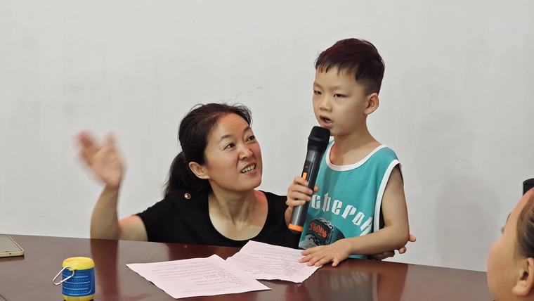 民權(quán)縣圖書館舉辦2025年第十五期“美文同誦”朗誦技巧公益講座(總第57期) 民權(quán)縣圖書館舉辦2025年第十五期“美文同誦”朗誦技巧公益講座(總第57期)