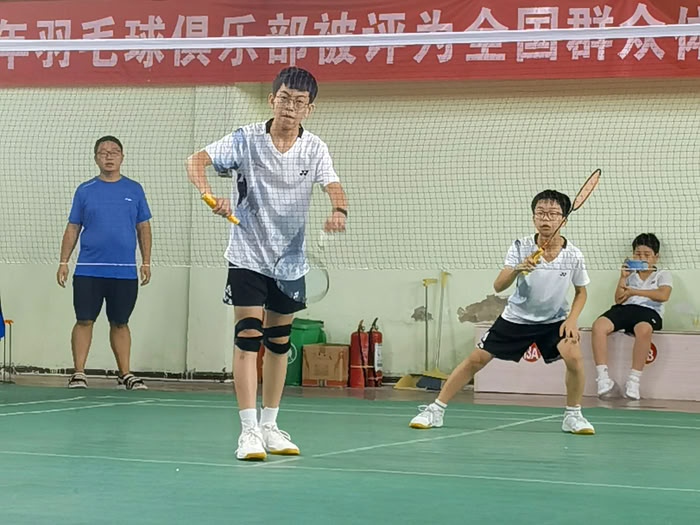 民權縣青少年羽毛球代表隊在商丘七運會上斬獲多個獎項 民權縣青少年羽毛球代表隊在商丘七運會上斬獲多個獎項