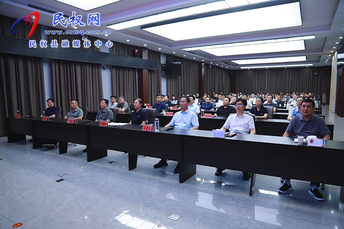 我縣組織收聽收看紀(jì)念中國人民抗日戰(zhàn)爭暨世界反法西斯戰(zhàn)爭勝利80周年大會直播盛況