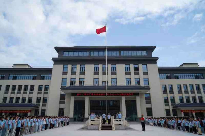 銘記，是為了更堅(jiān)定地前行！——民權(quán)縣實(shí)驗(yàn)小學(xué)教育集團(tuán)開展紀(jì)念“九一八”主題活動(dòng)