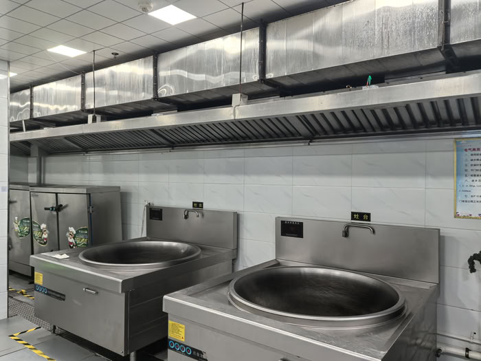 加強(qiáng)從業(yè)人員規(guī)范培訓(xùn)，筑牢校園食品安全防線 ——民權(quán)縣第一實(shí)驗(yàn)幼兒園教育集團(tuán)伙房從業(yè)人員規(guī)范從業(yè)專(zhuān)題會(huì)