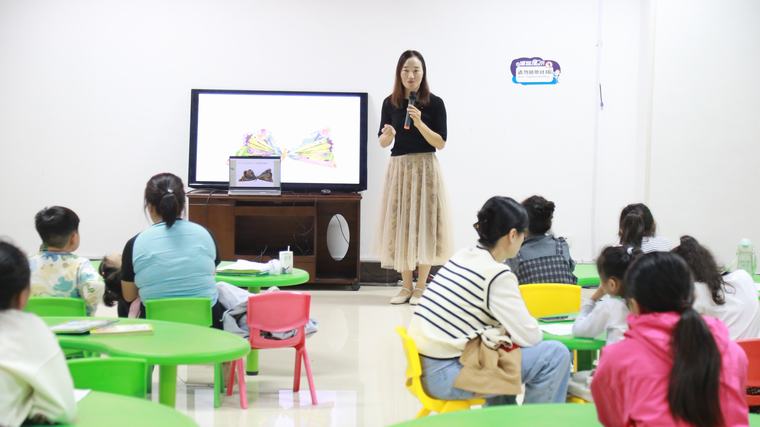 民權(quán)縣圖書館舉辦2025年第十期“愛到最美是陪伴”親子閱讀活動（總第61期）