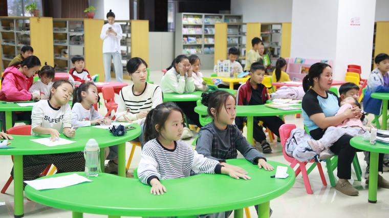 民權(quán)縣圖書館舉辦2025年第十期“愛到最美是陪伴”親子閱讀活動（總第61期）