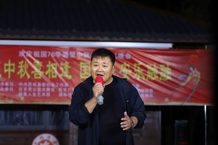 民權(quán):載歌載舞共慶雙節(jié) 民權(quán):載歌載舞共慶雙節(jié)