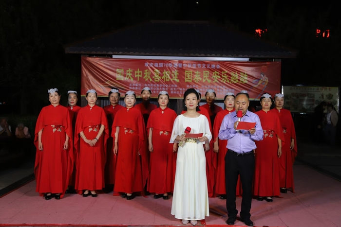 民權(quán):載歌載舞共慶雙節(jié) 民權(quán):載歌載舞共慶雙節(jié)