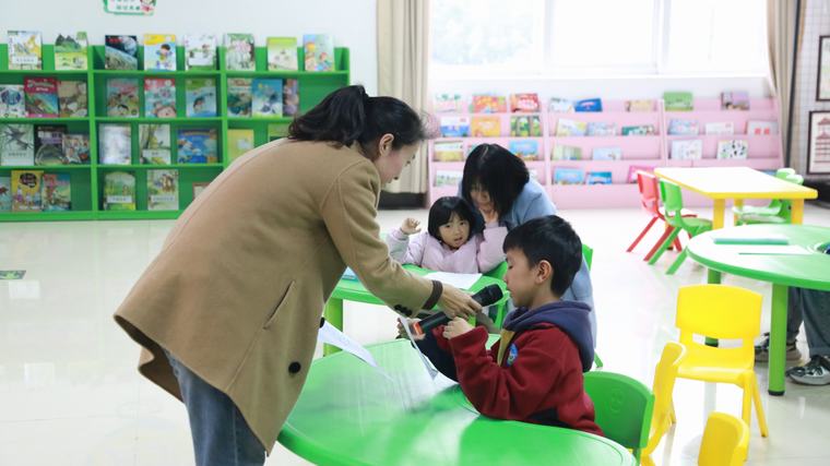 民權(quán)縣圖書館舉辦2025年第十七期“美文同誦”朗誦技巧公益講座（總第59期）