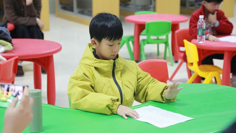 民權(quán)縣圖書館舉辦2025年第十七期“美文同誦”朗誦技巧公益講座（總第59期）